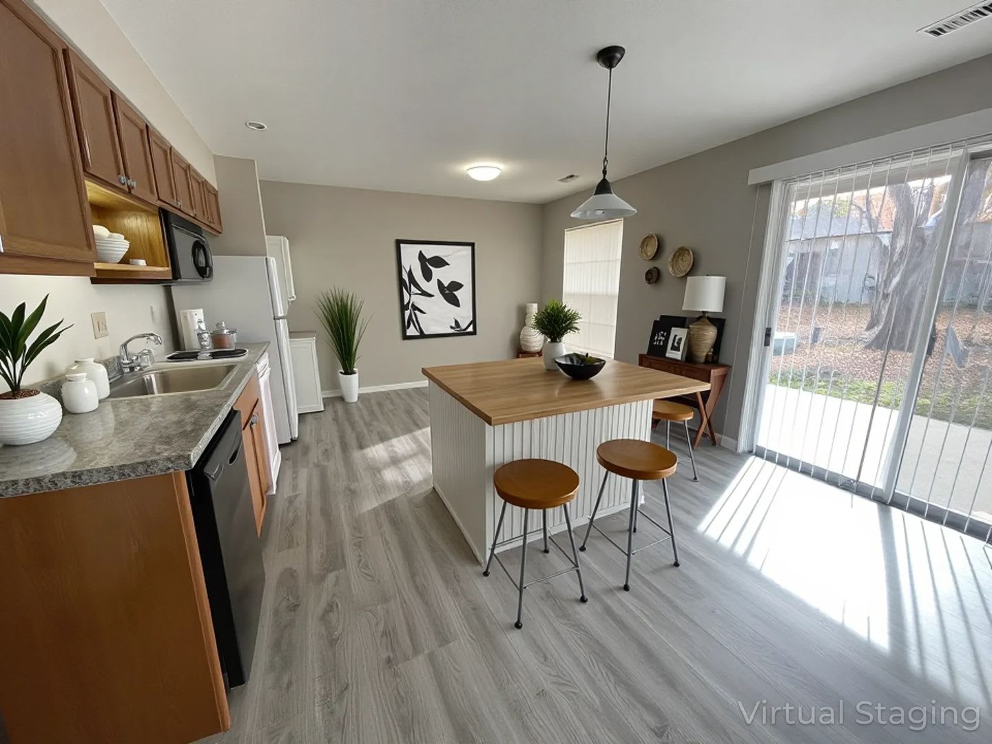 Nice 1 Bedroom 1 Bath Unfurnished Condo Recently Renovated – photo 1