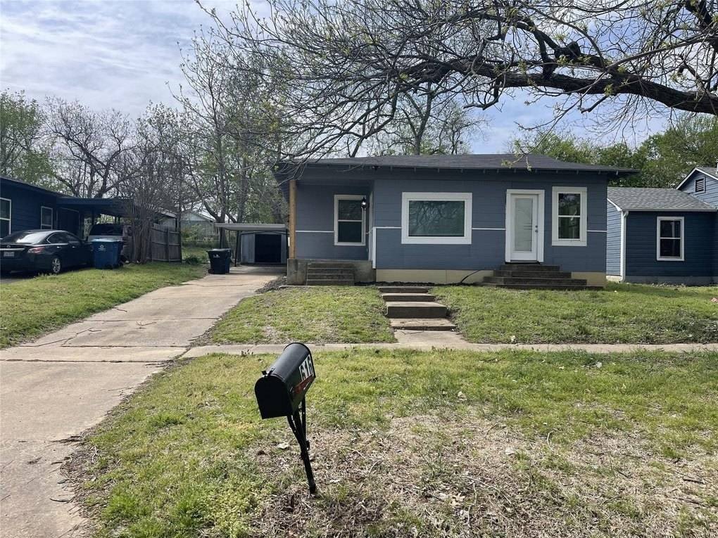 616 E Gandy St – photo 1 of 23