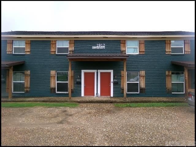 1912 Sanford Drive Unit 2 – photo 1
