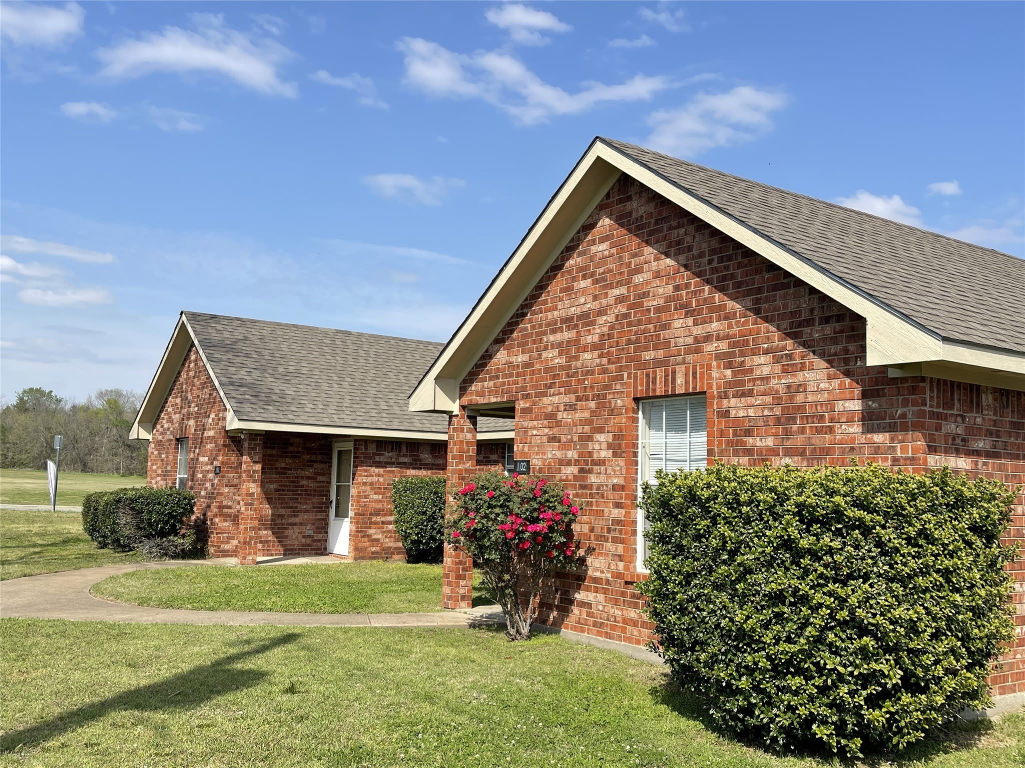102 Lum Lane – photo 1