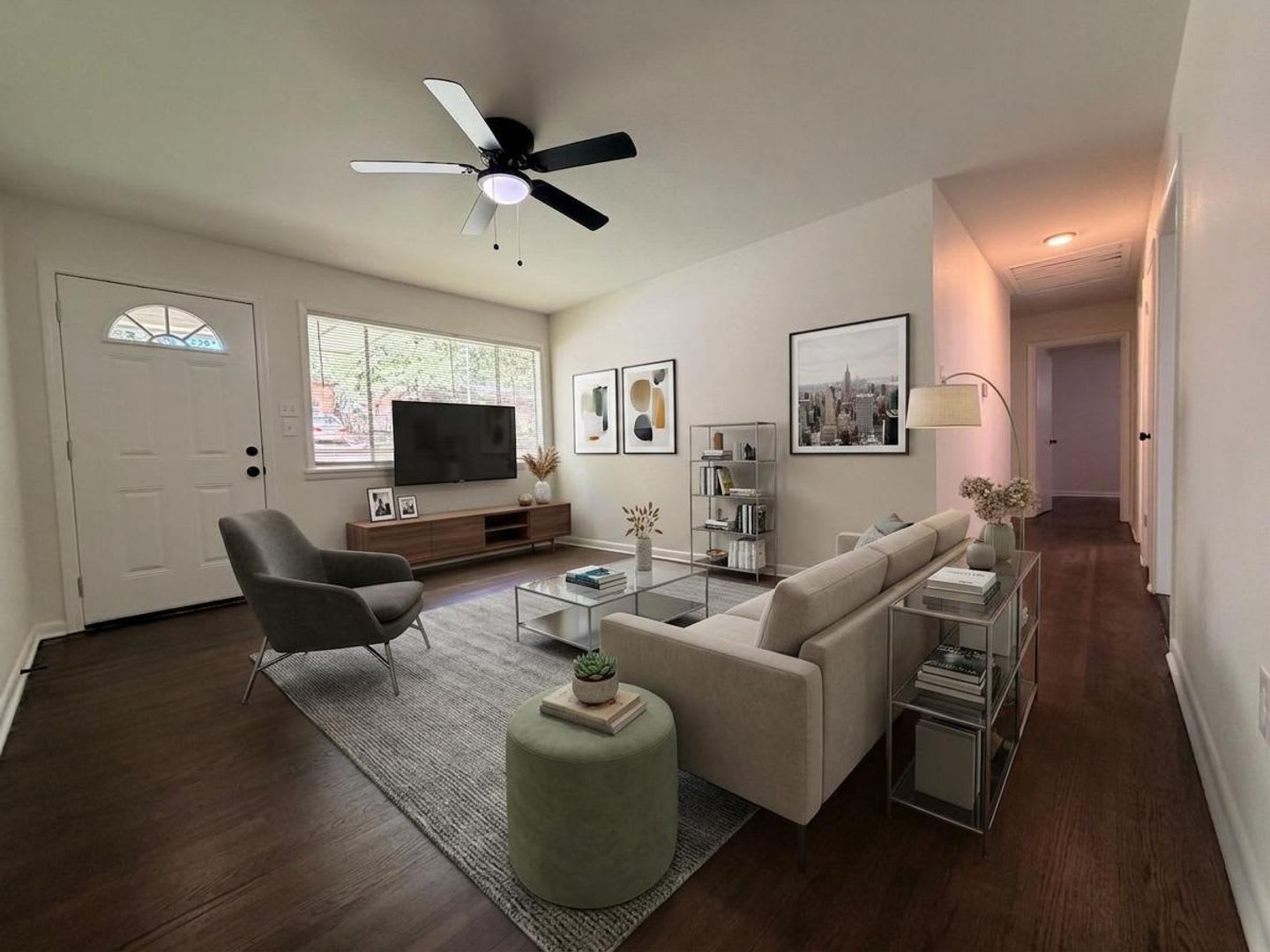 ✨ 4700 N Vine ✨ Lease or Own – photo 1