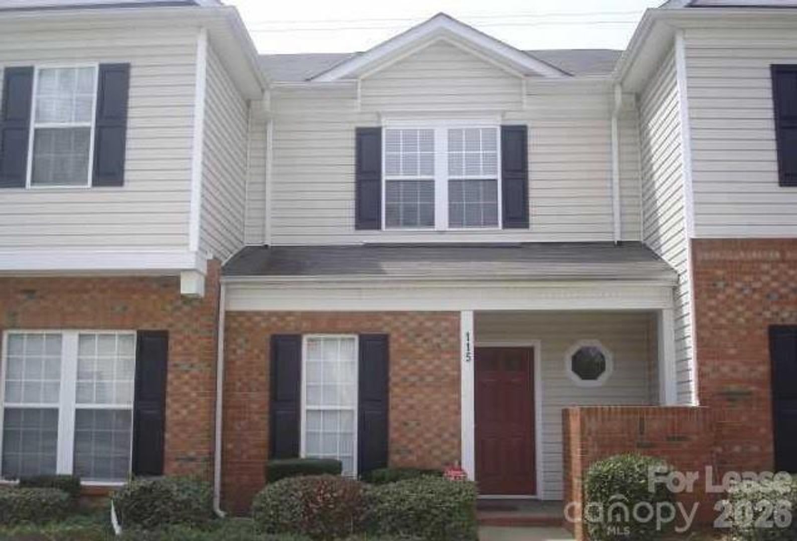 Remodeled 2 Bedroom 2 5 Bathroom Townhome – photo 1