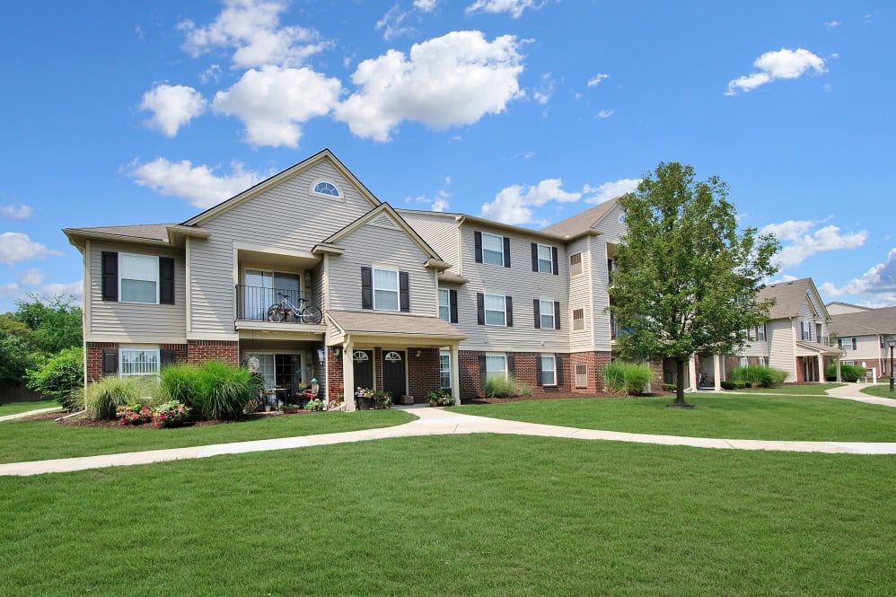 Stratford Place at Brownstown – photo 1 of 19