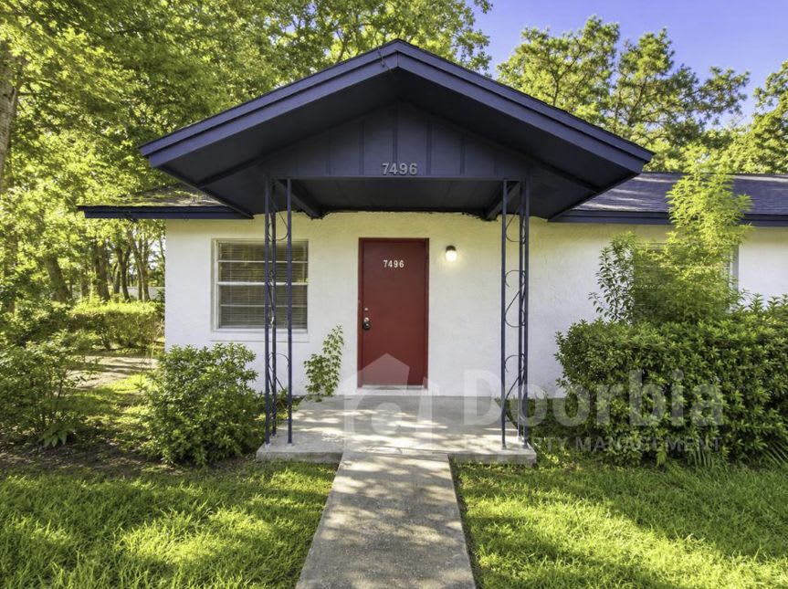 7496 Necia Dr S – photo 1