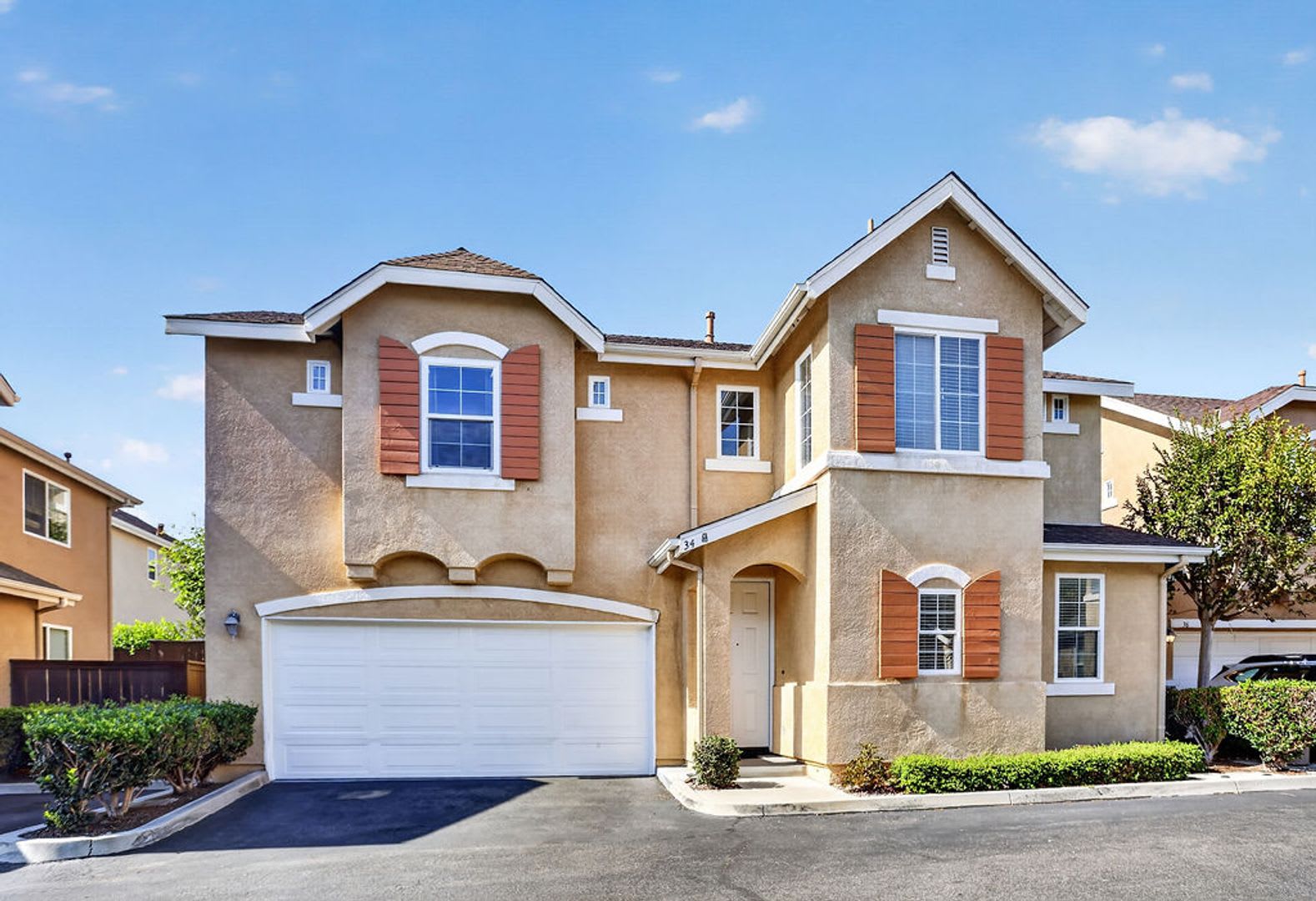 Sun-Drenched Three-Bedroom Detached Home in Desirable Soleil – photo 1 of 26