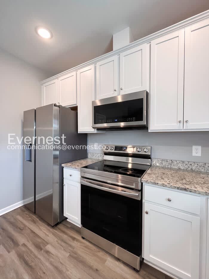 1105 Prospect Court – photo 1 of 30
