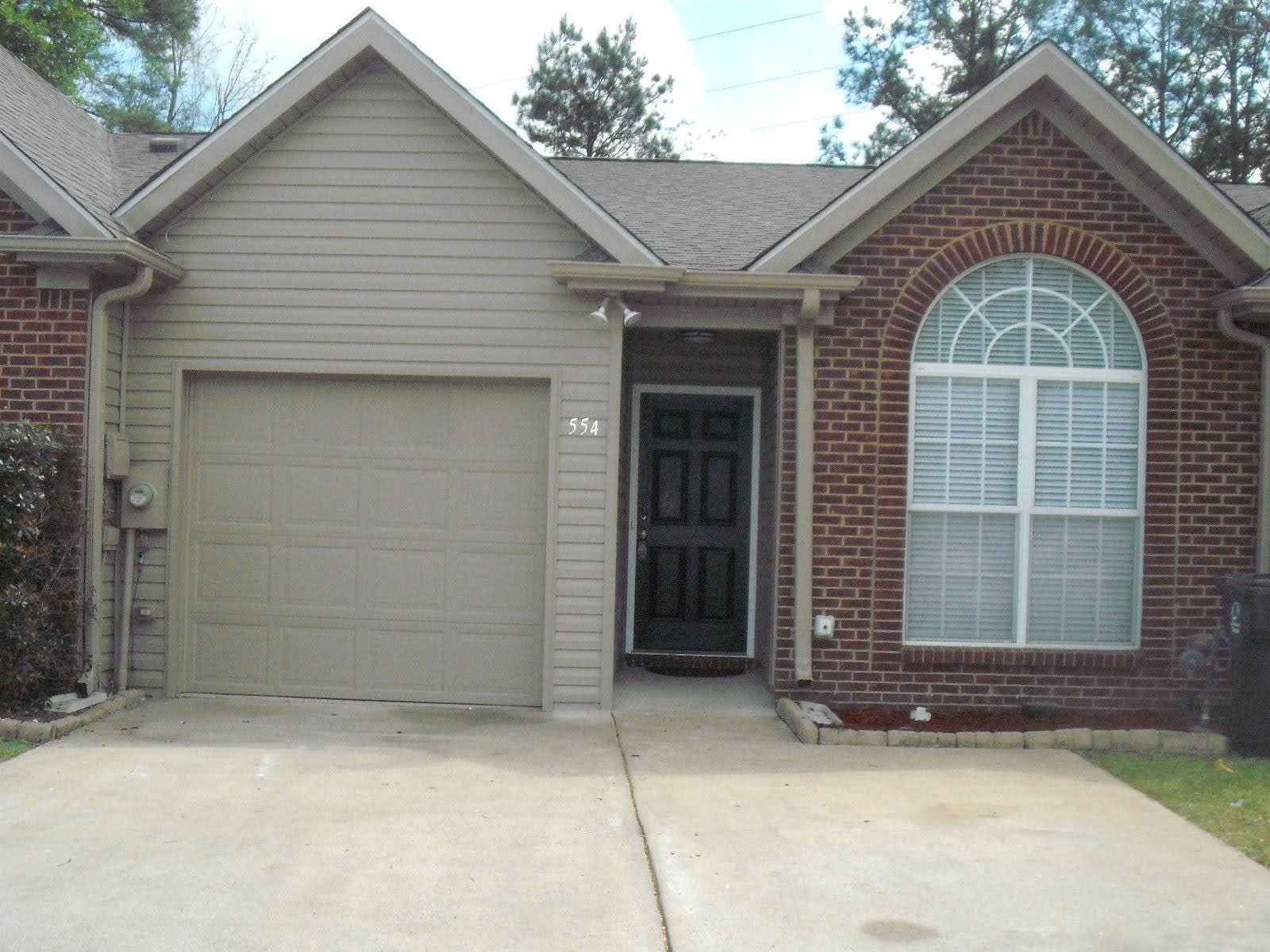554 Cahaba Manor Drive – photo 1 of 17