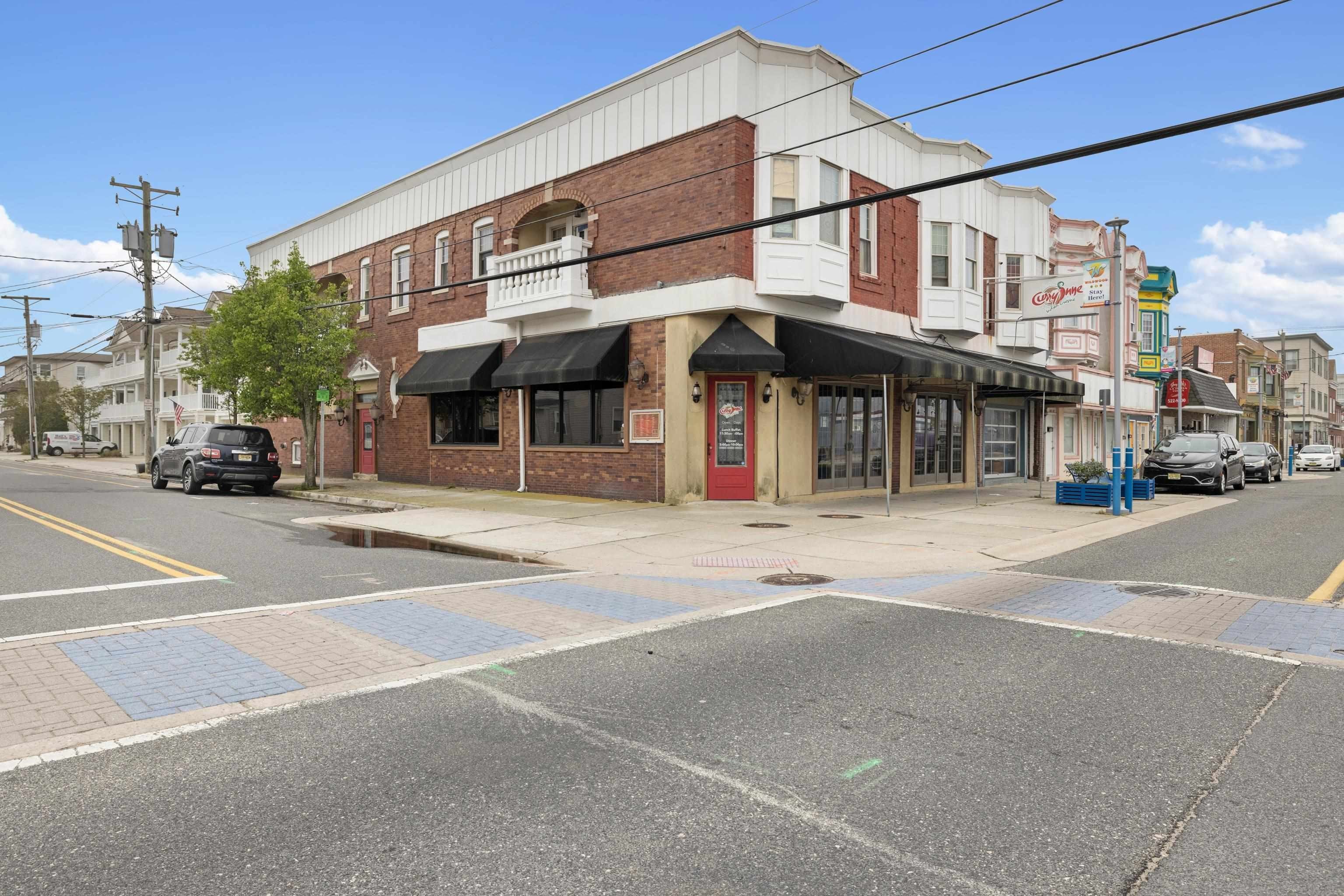 3801 Pacific Avenue – photo 1 of 24