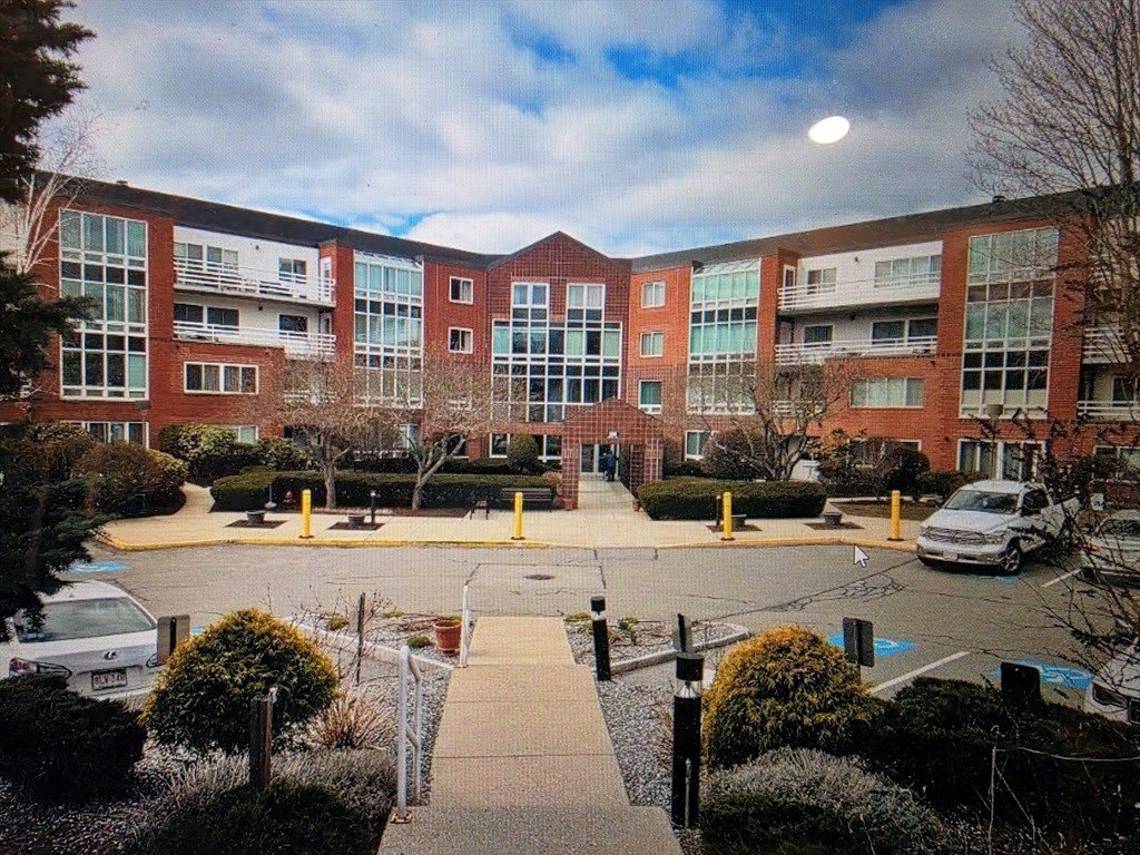 380 Place Lane – photo 1