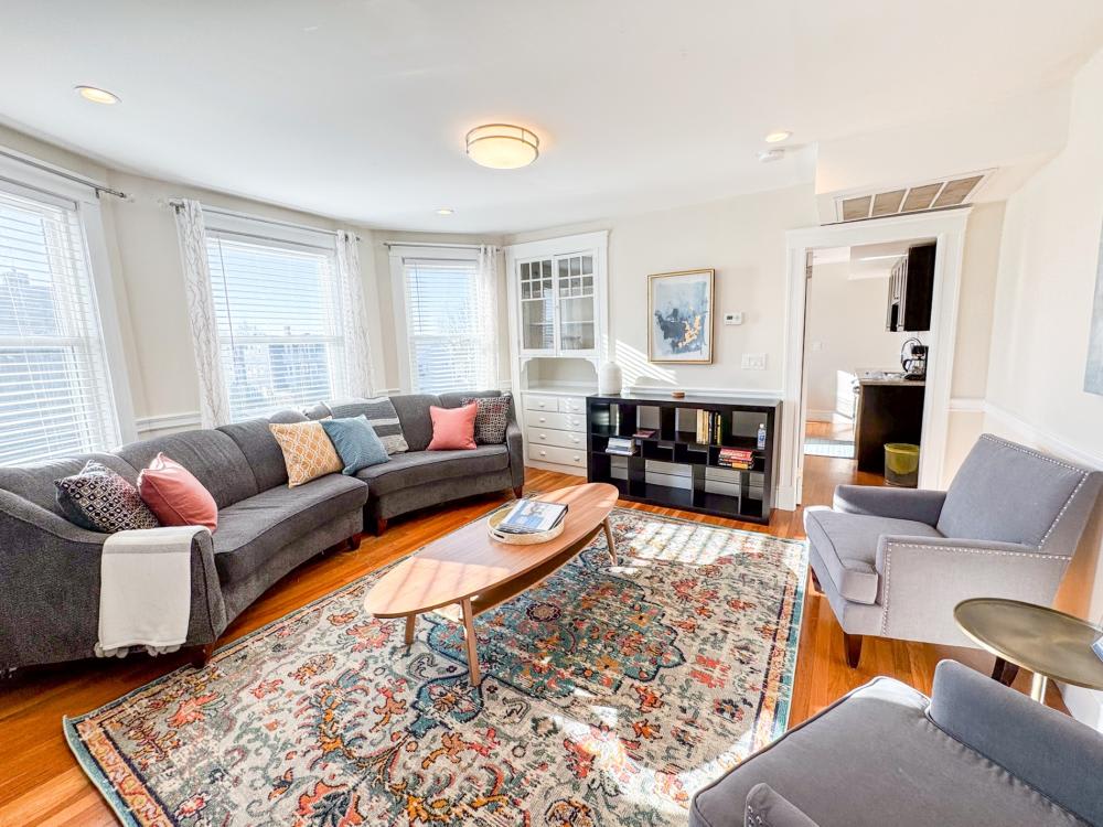 30 Clay St – photo 1