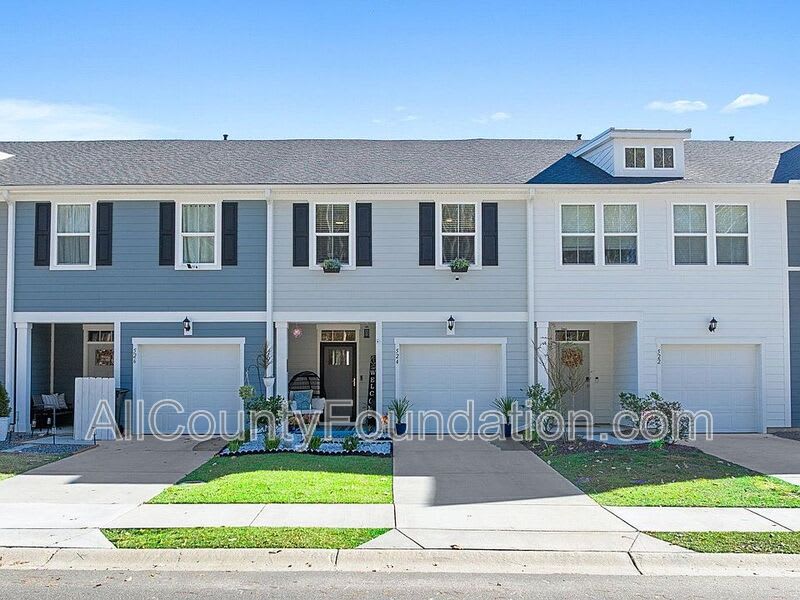 506 Trotters Lane – photo 1 of 15