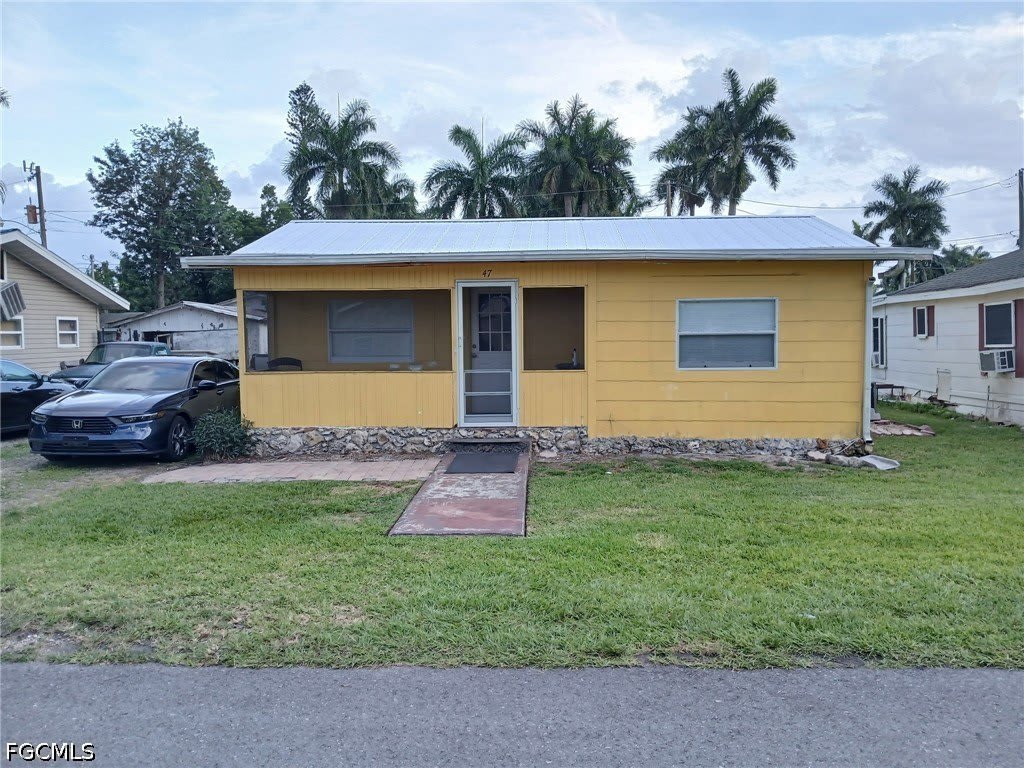 47 Cypress Street – photo 1 of 9