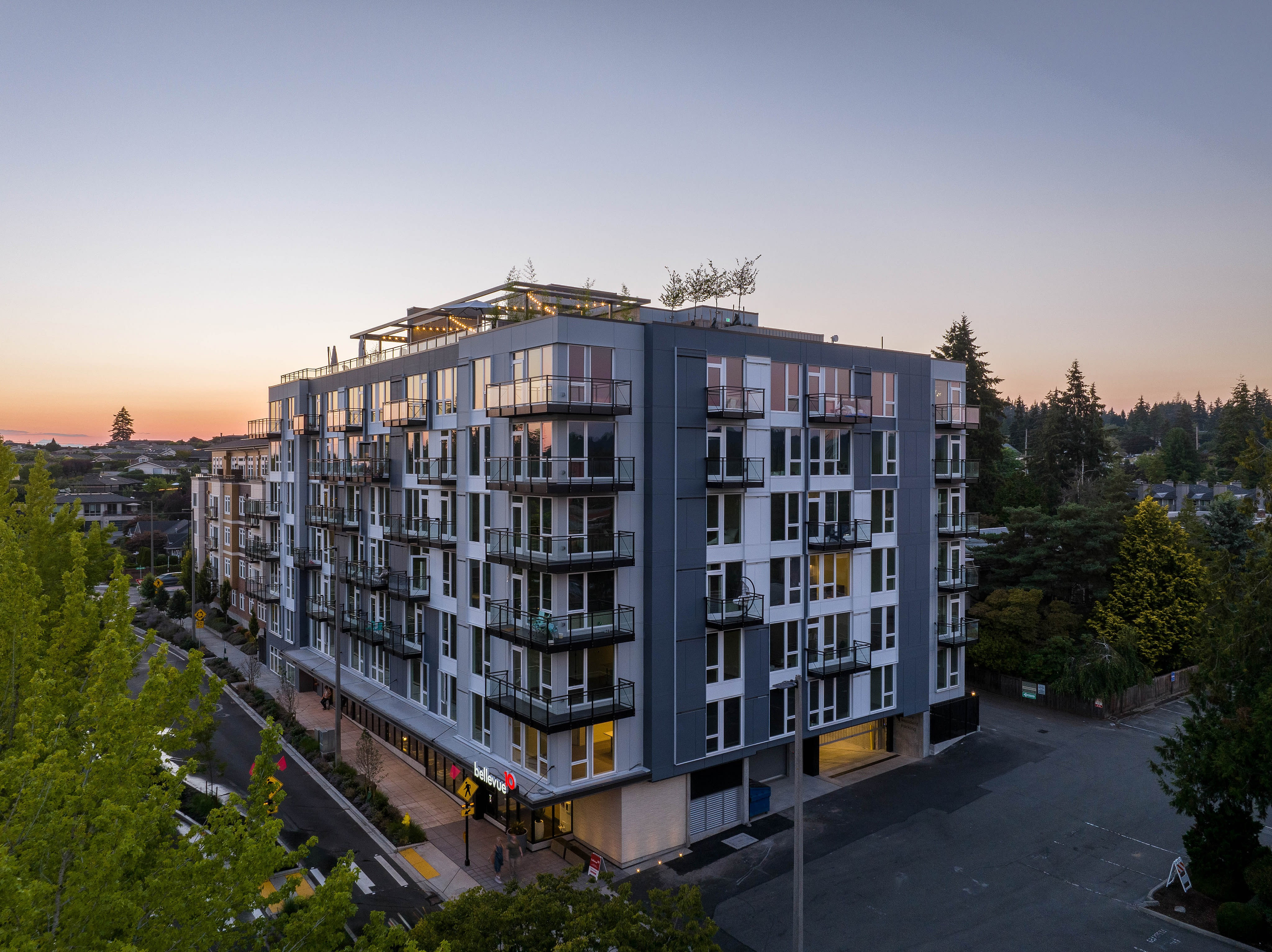 Bellevue10 Apartments – photo 1