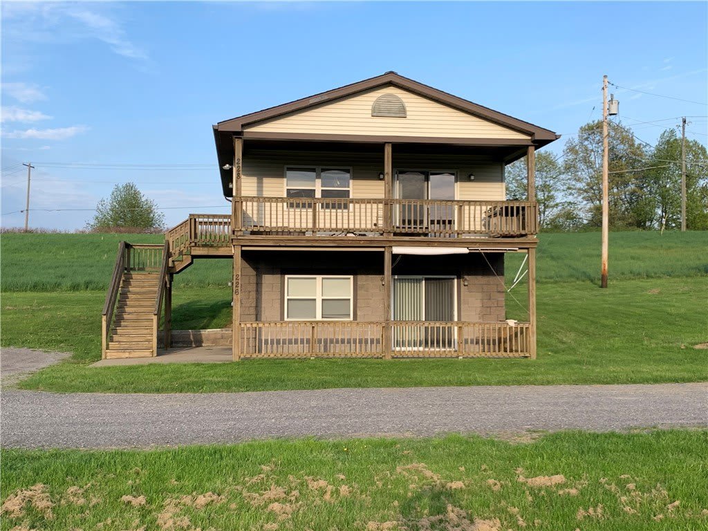 228 Sunnyland Dr – photo 1 of 14
