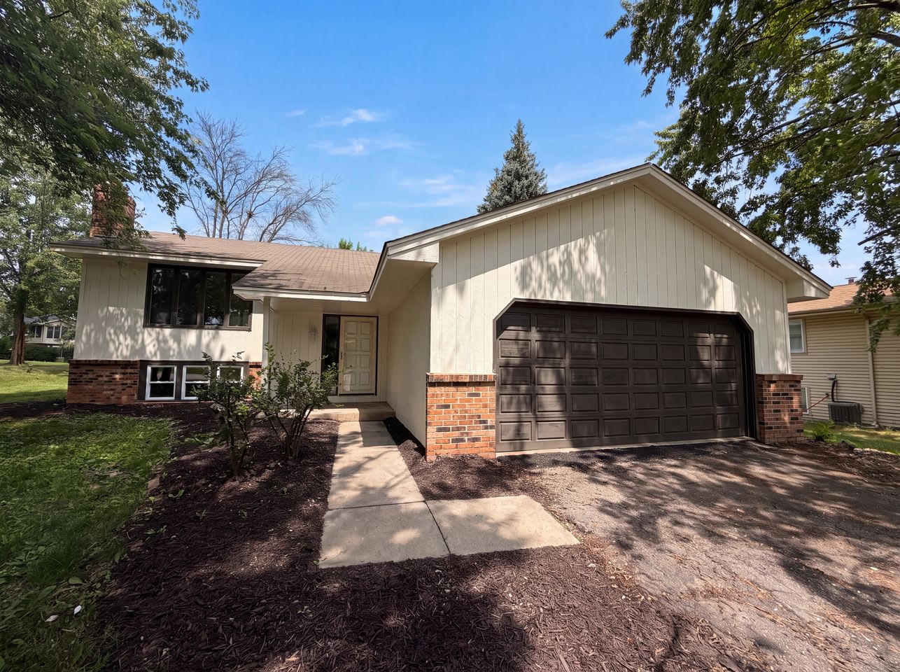 12531 30Th Ave N – photo 1 of 151