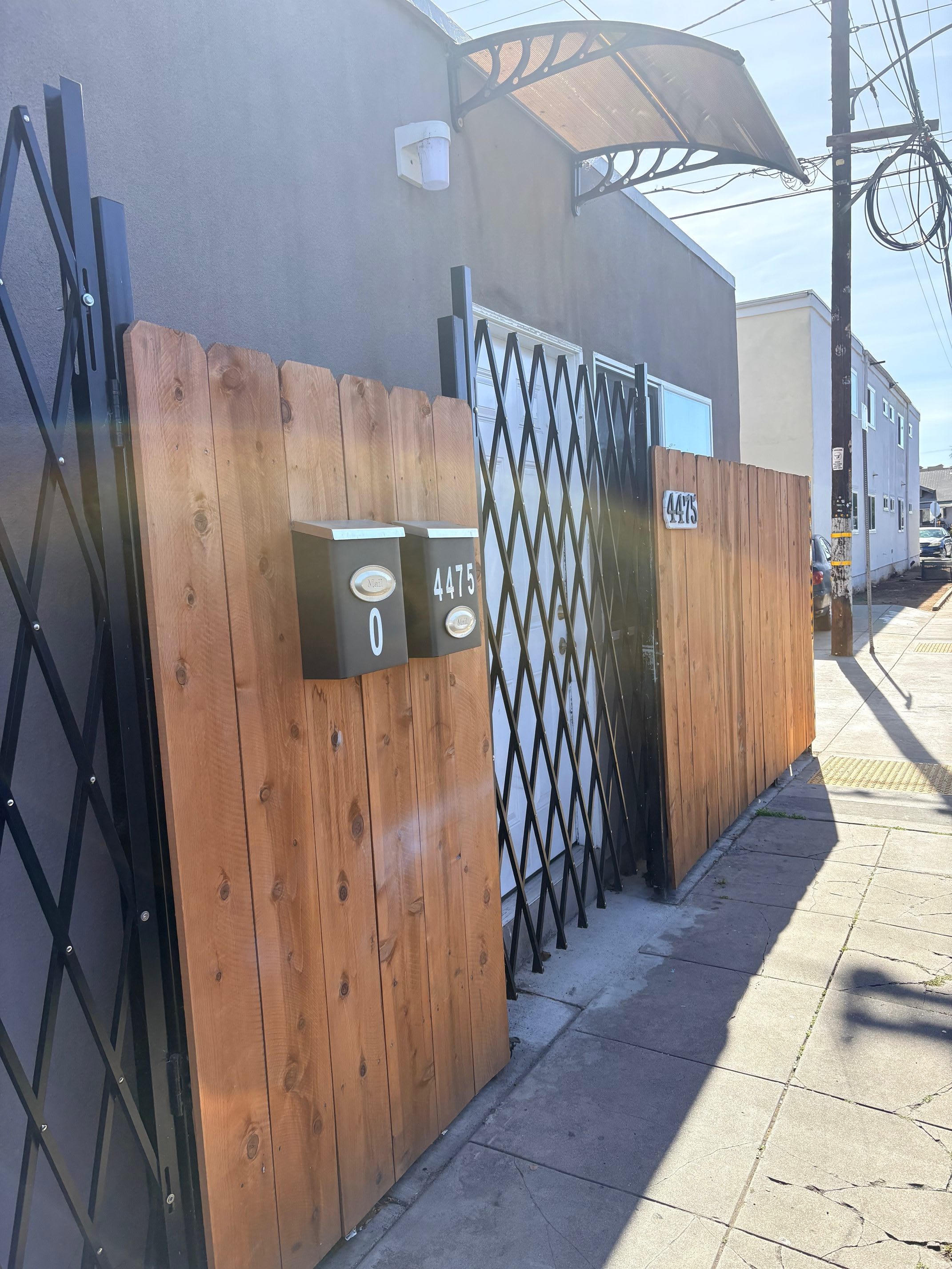 4475 Polk Ave – photo 1