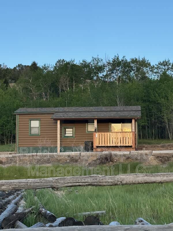143 Ward Road Cabin 1 – photo 1 of 10
