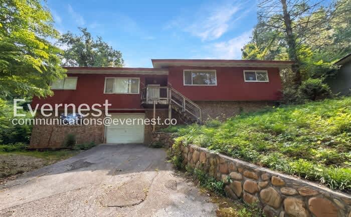 5230 Old Trail – photo 1 of 16
