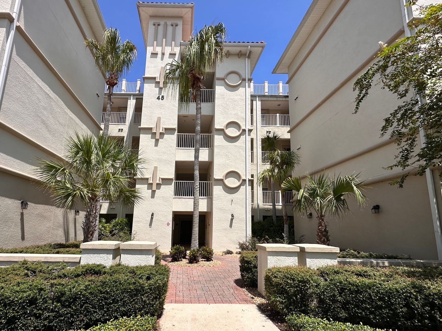 Tidelands Condo unit Available! – photo 1