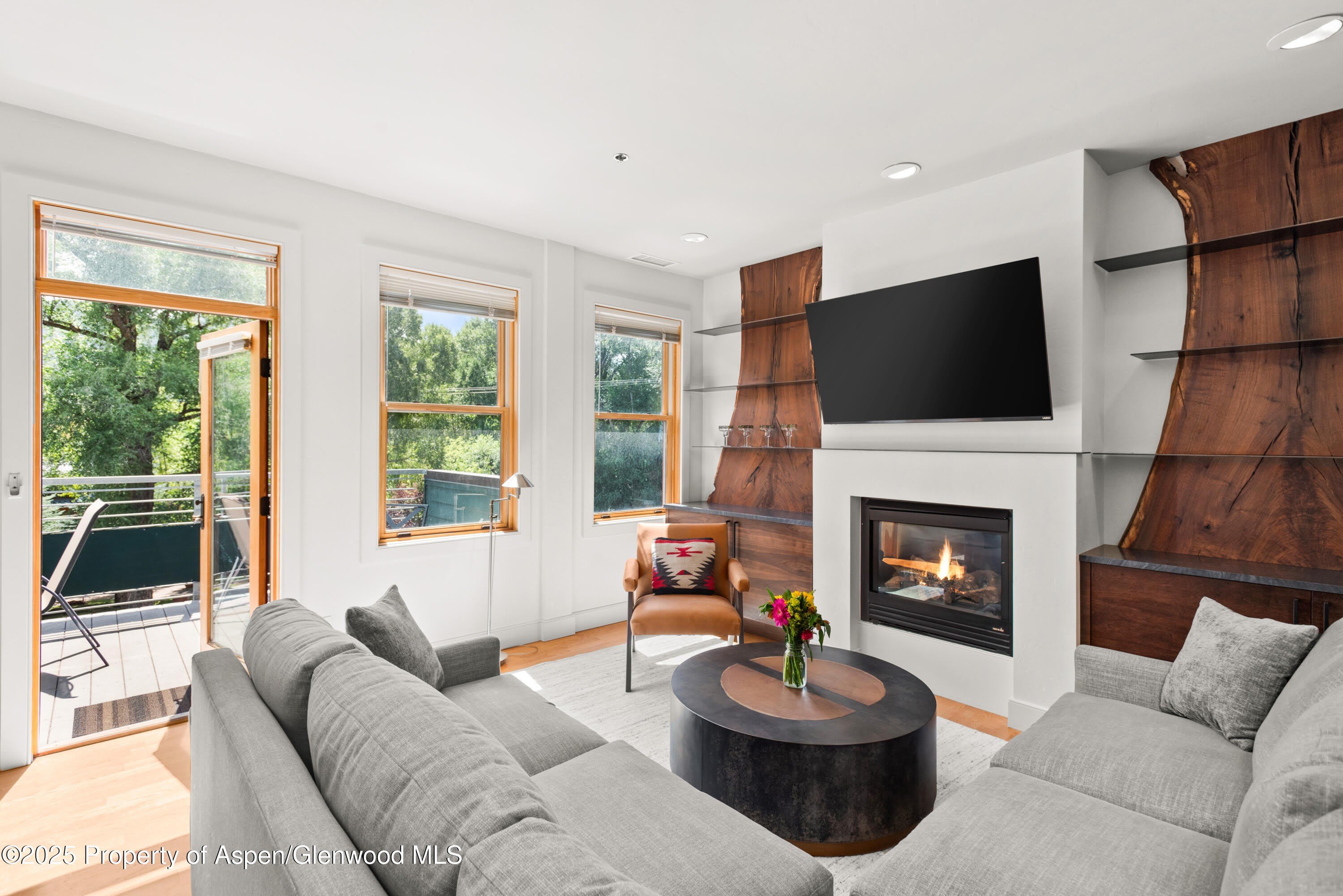 227 Midland Avenue – photo 1 of 12