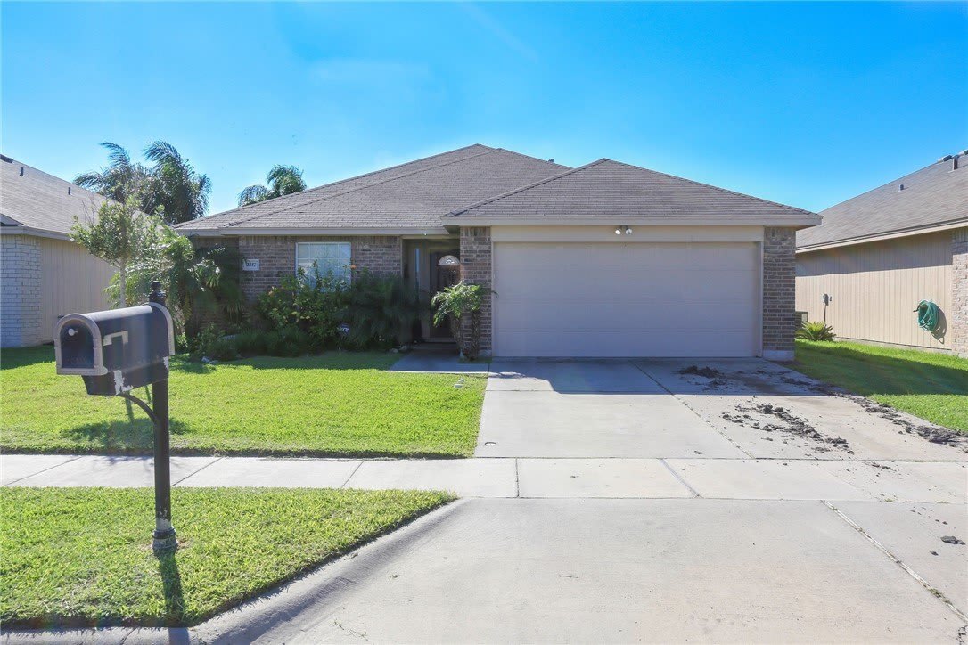 2317 Tropical Wind Drive – photo 1