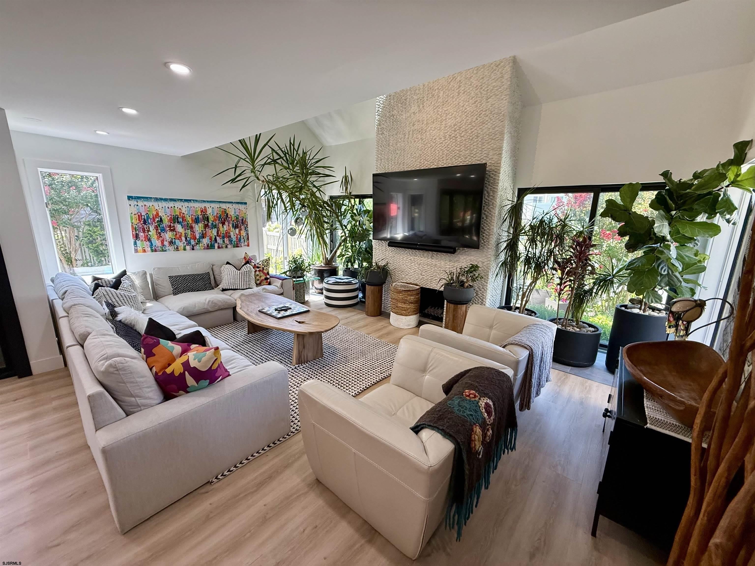 4 Brunswick Ct – photo 1