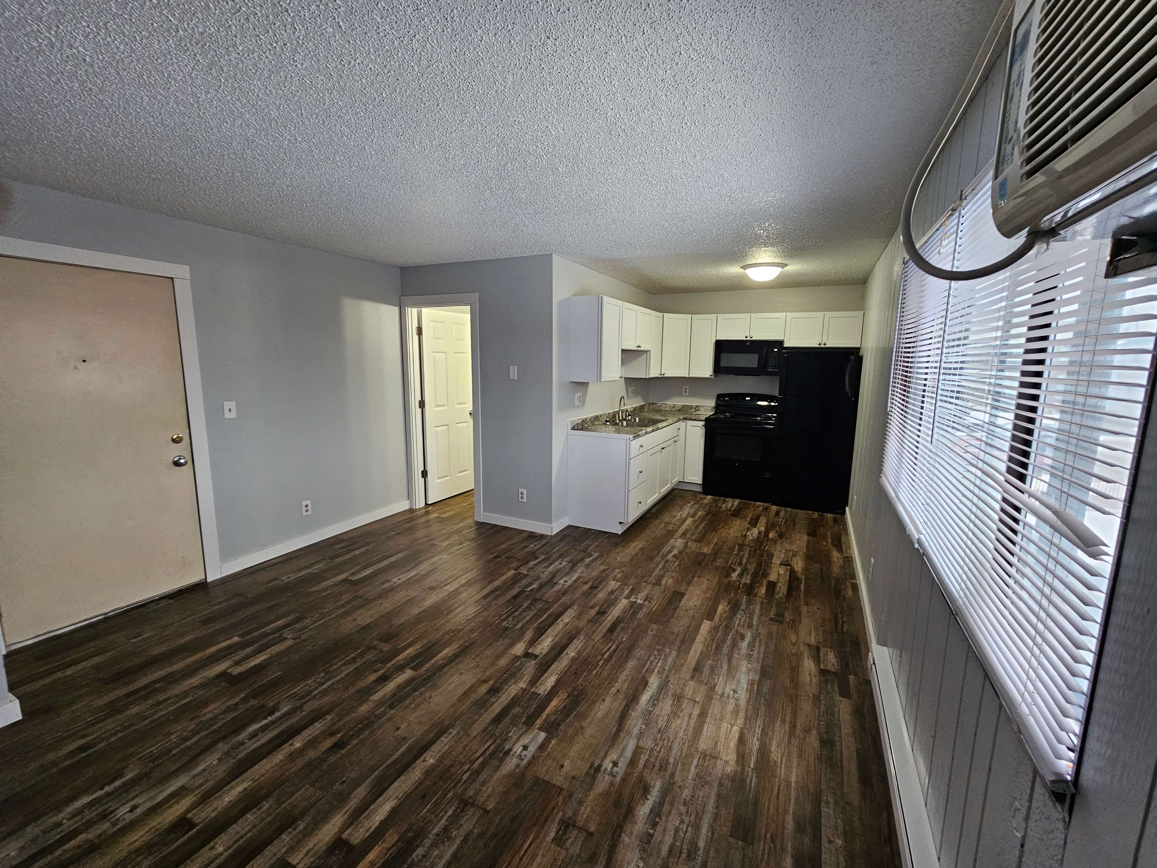 514 10th St N – photo 1