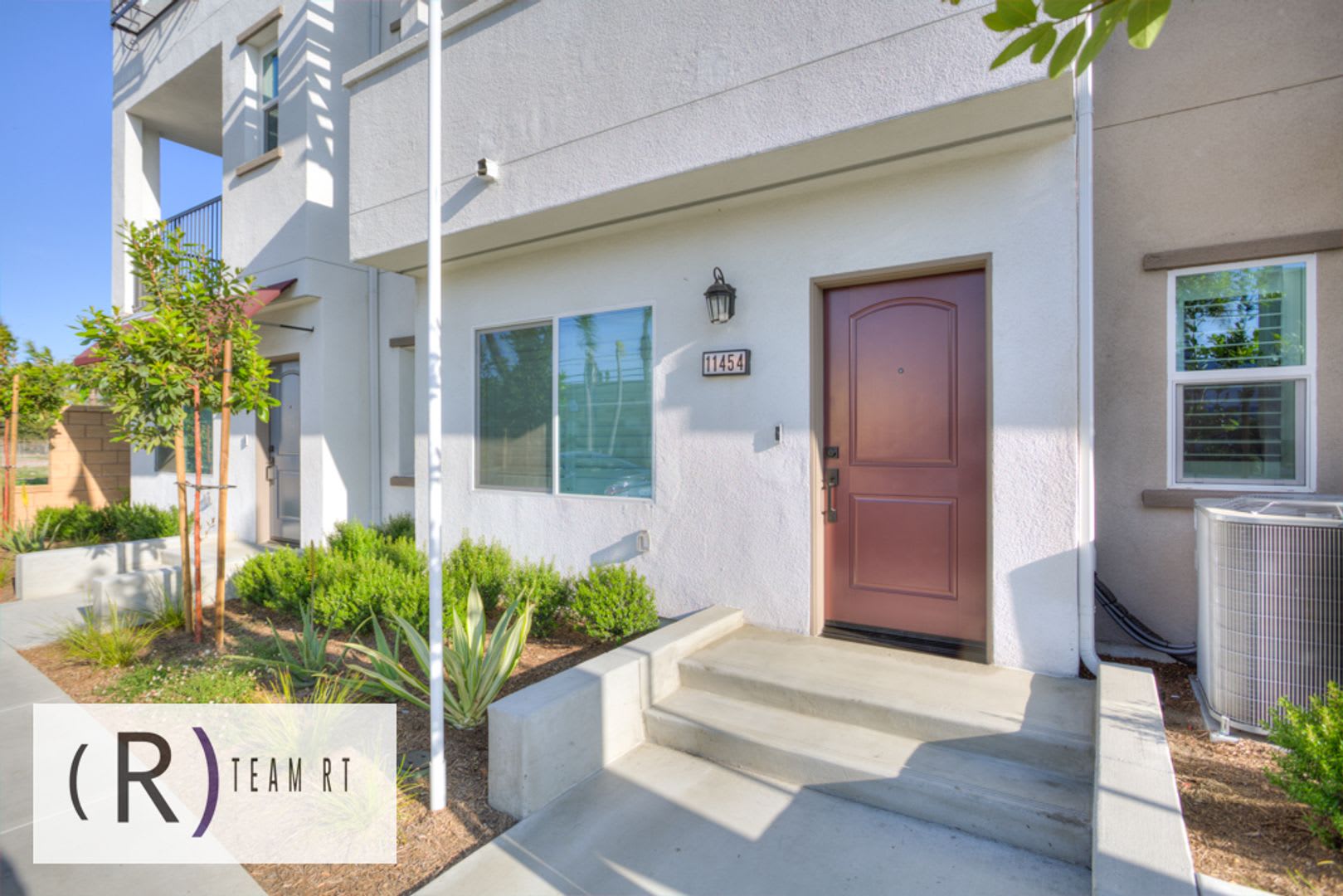 Gorgeous 3 Story 4 Bedroom 3 5 Bathroom Brand New Residence In The Heart Of Artesia – photo 1 of 62