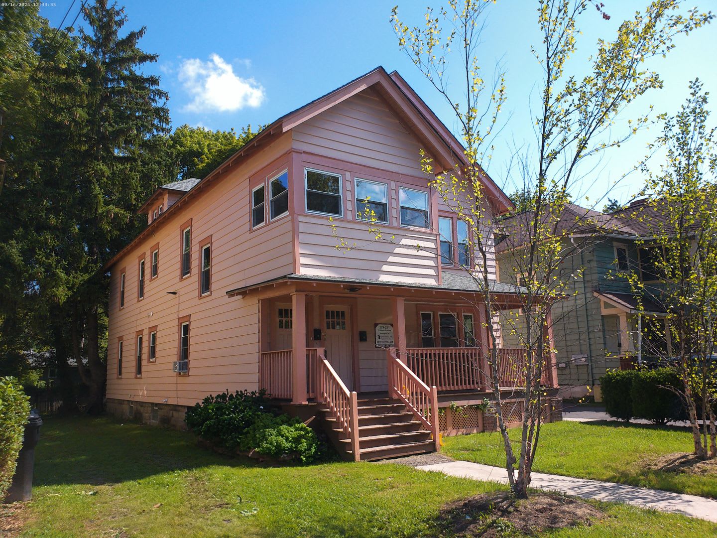 231 Fellows Avenue Available 8 1 27 Great Value All Hardwoods And Garage – photo 1 of 154