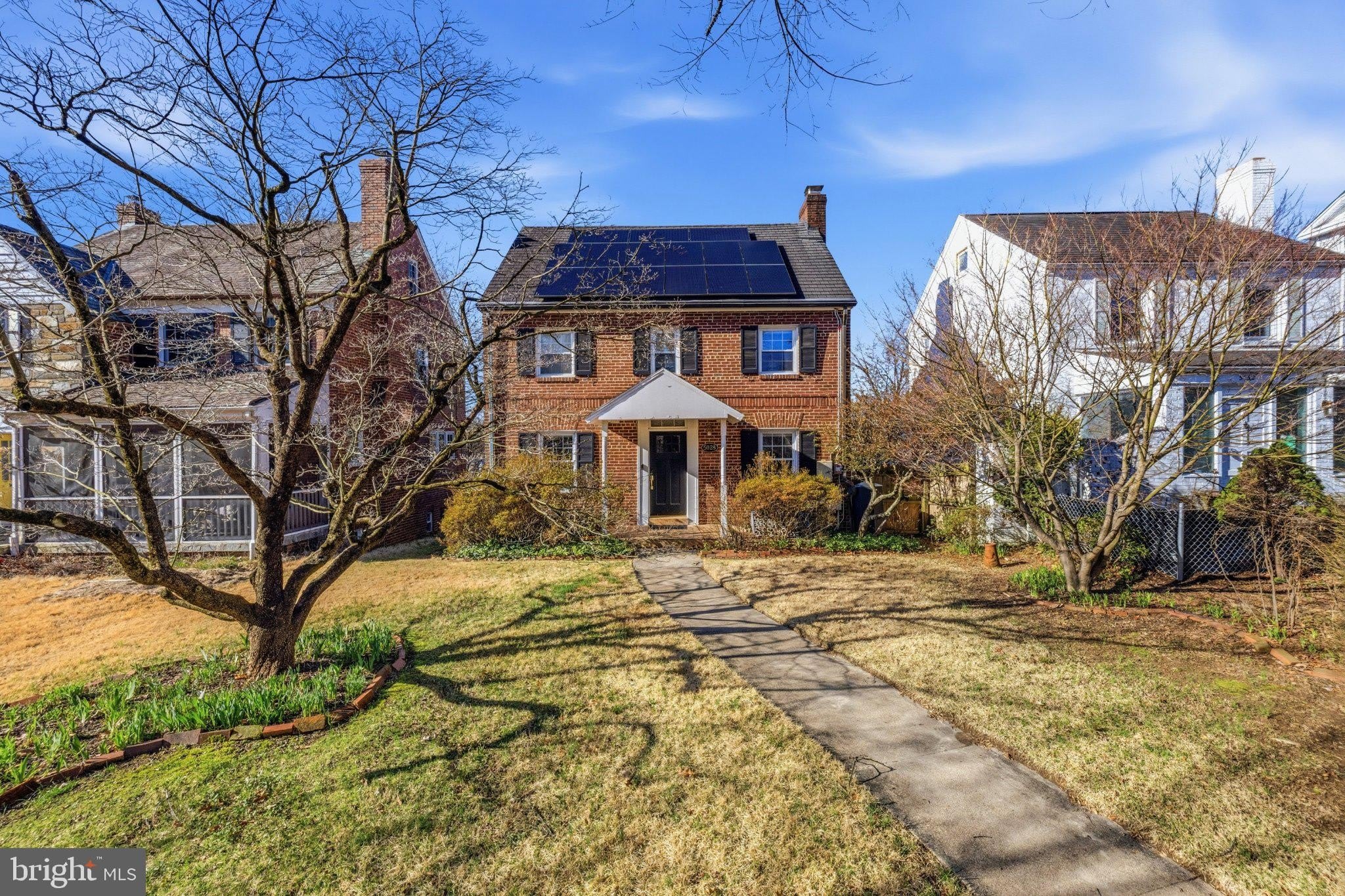 5028 MASSACHUSETTS Avenue NW – photo 1