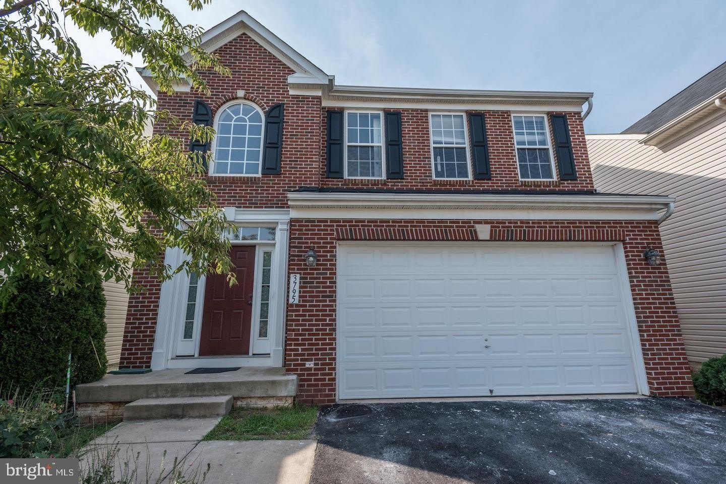 3795 LOUISE Avenue – photo 1