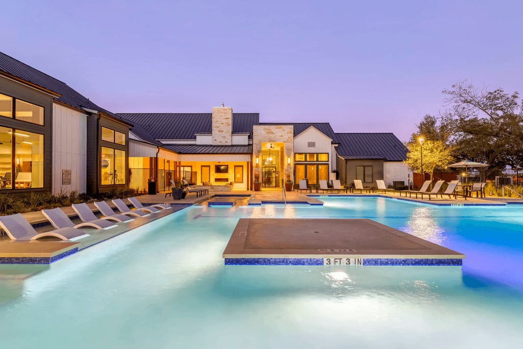 East Vue Ranch Apartments – photo 1
