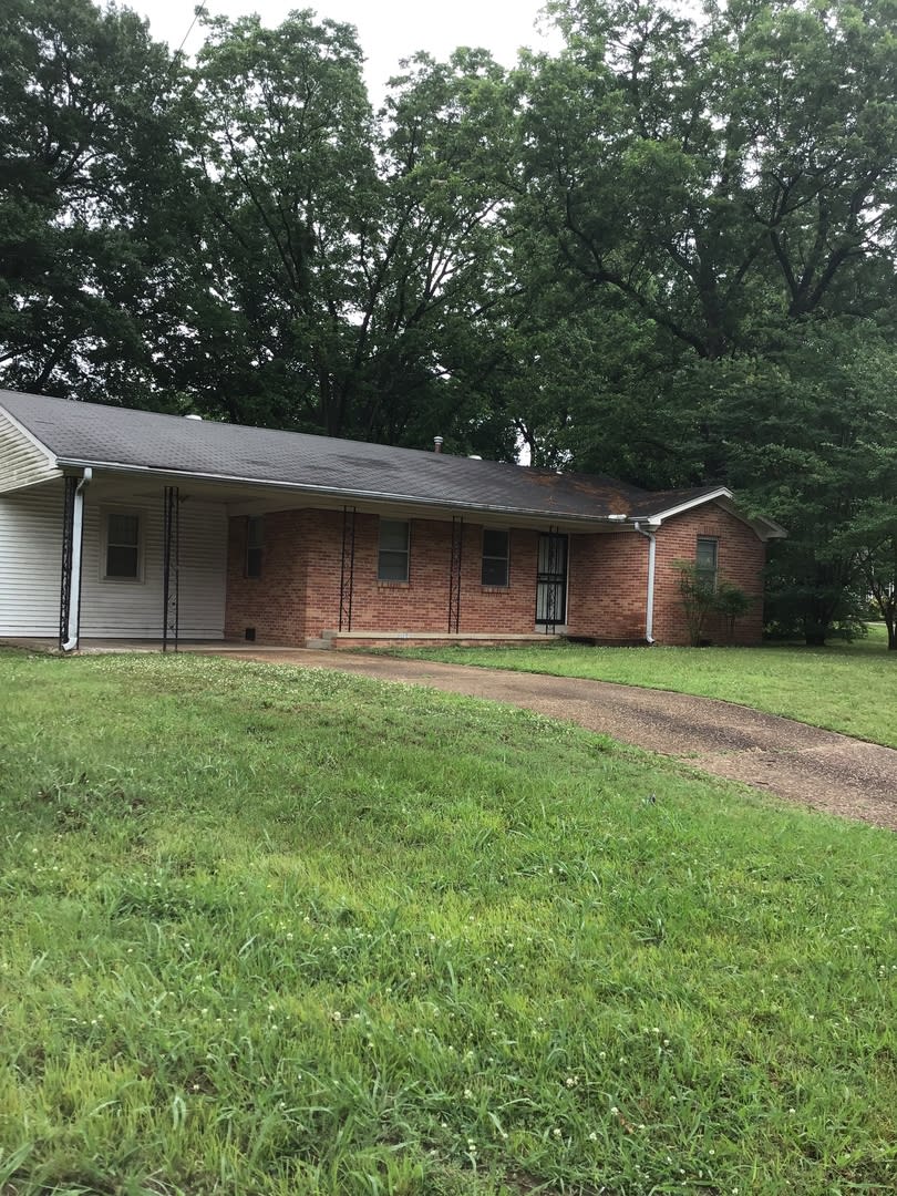 1124 Hatchie Street Brownsville Tn – photo 1 of 21