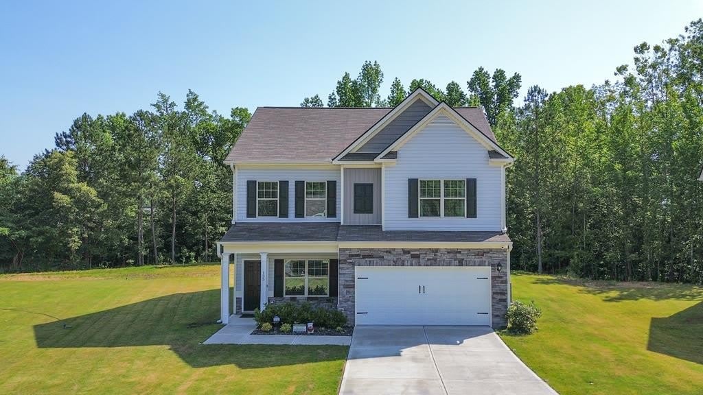 135 Collington Circle – photo 1 of 24