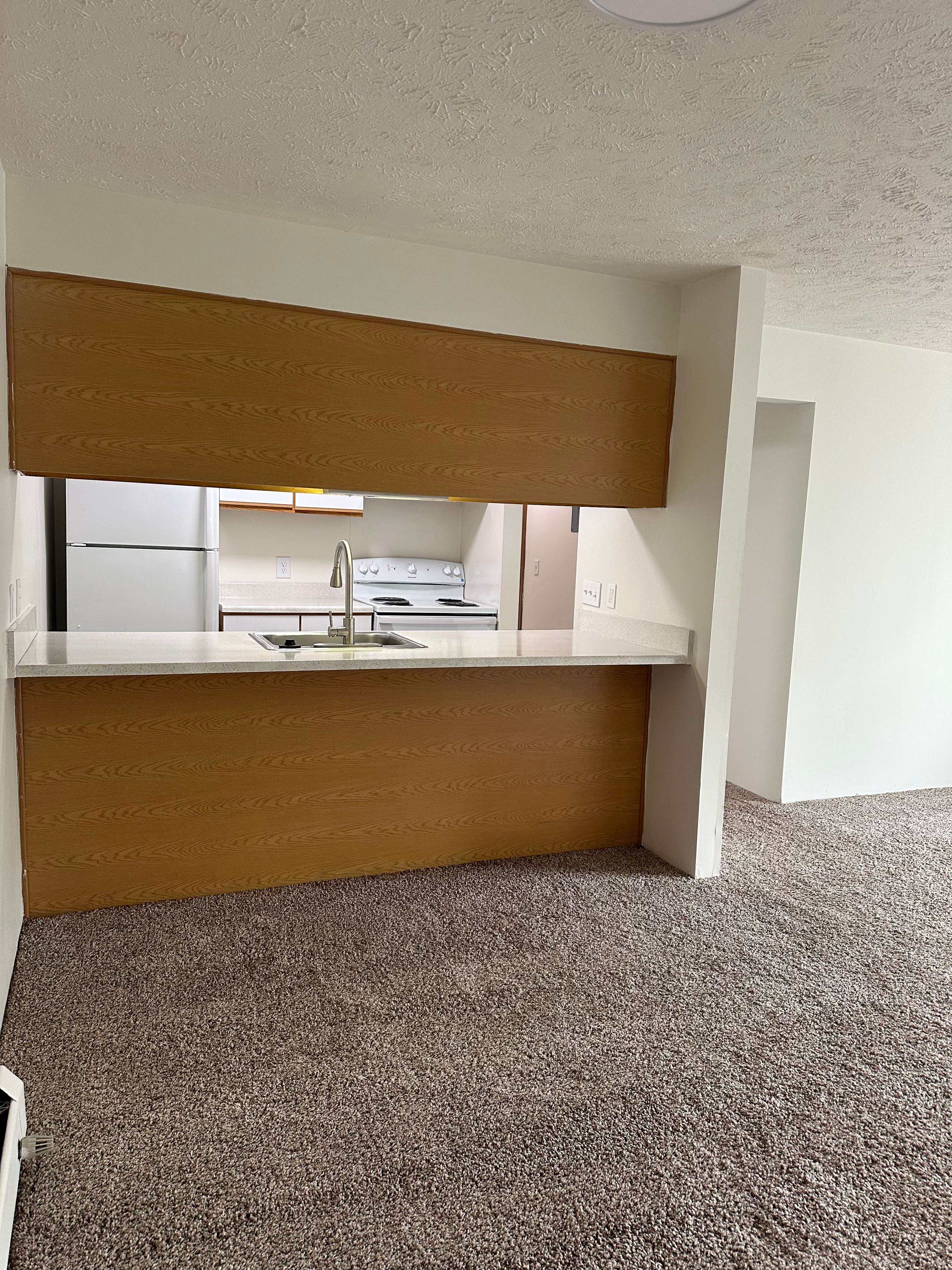 1179 S Latson Rd – photo 1 of 8