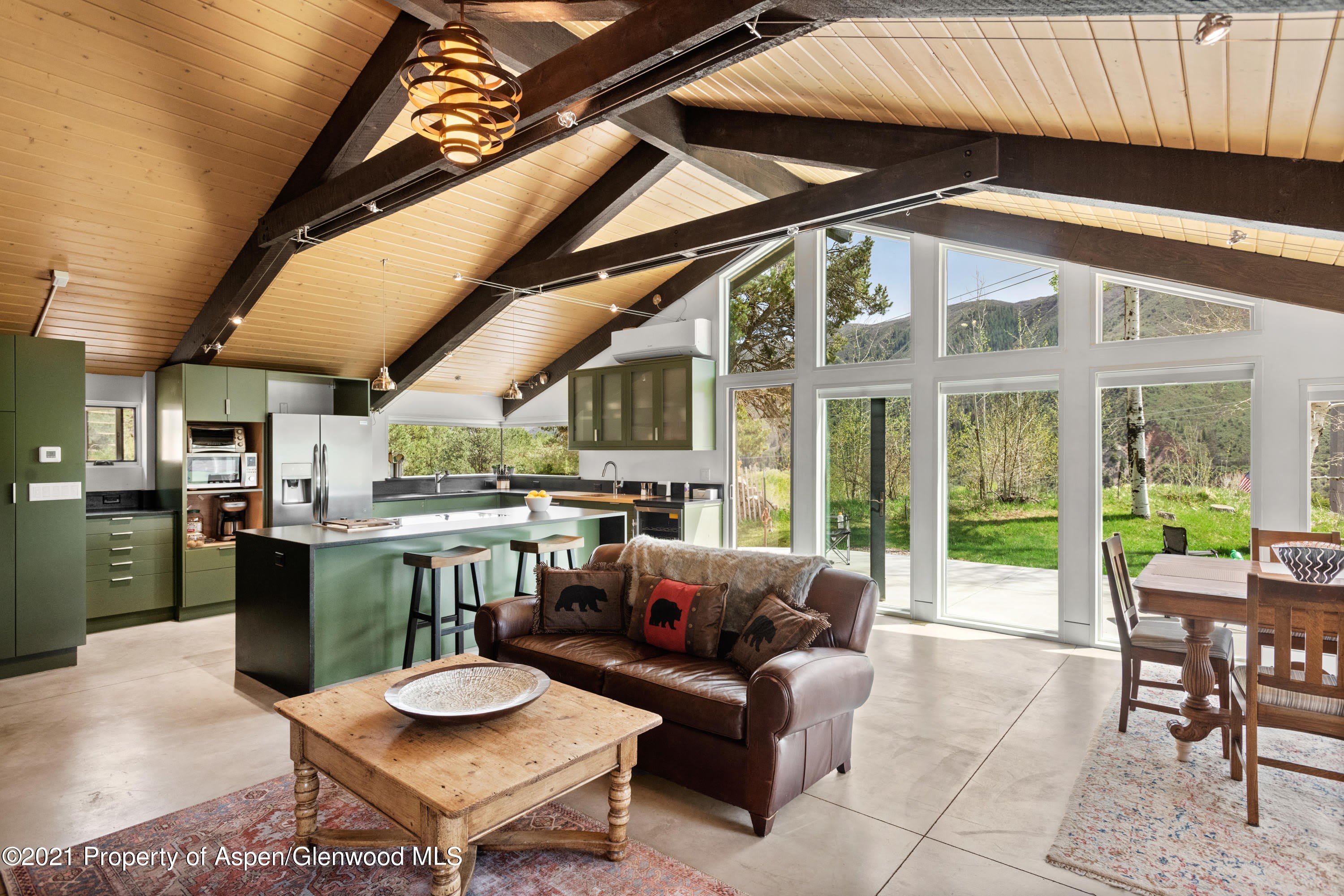561 Booth Lane – photo 1 of 18
