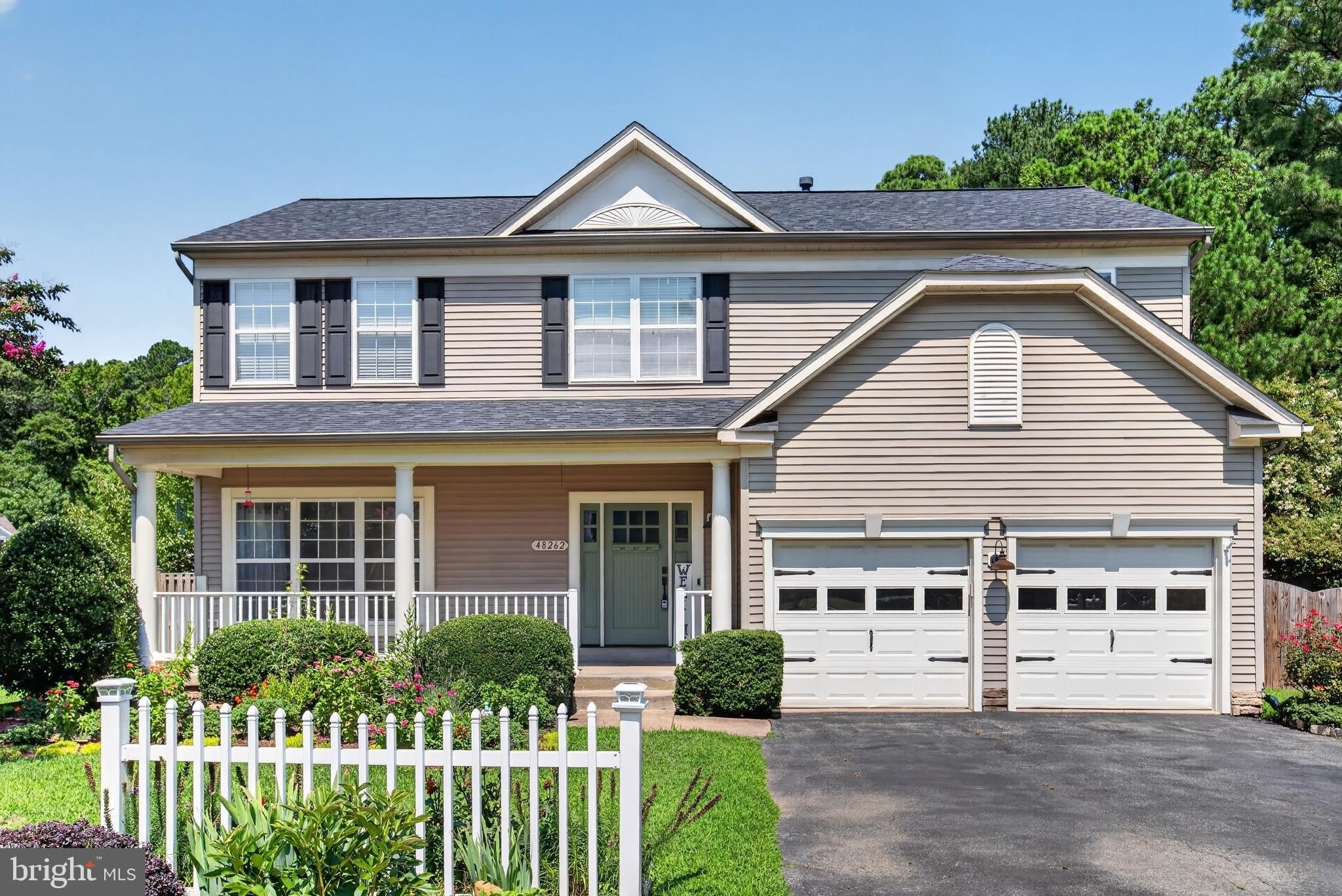 48262 EASTON Court – photo 1