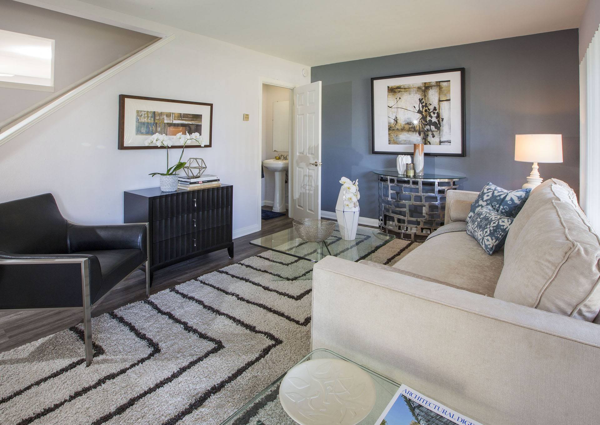 Marine View Apartments – photo 1