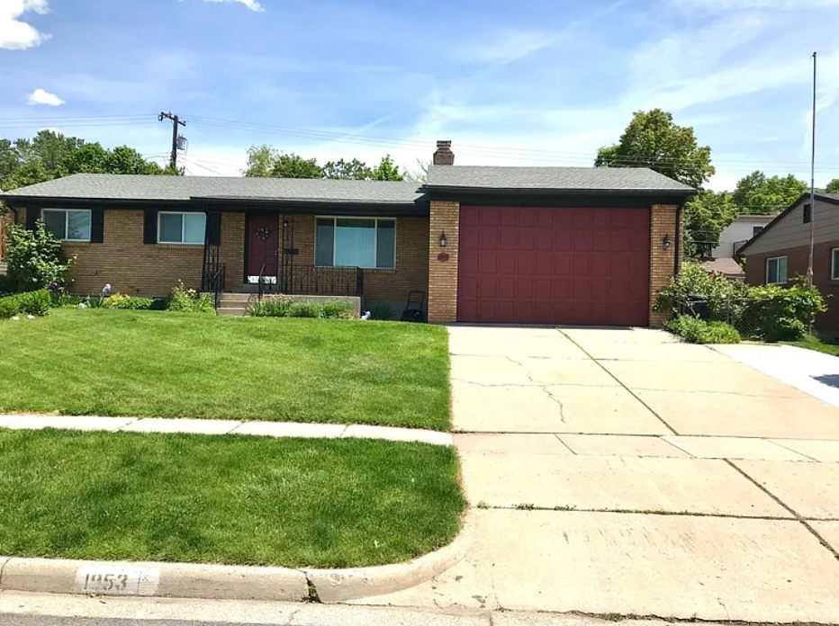 1953 S Davis Blvd – photo 1 of 18