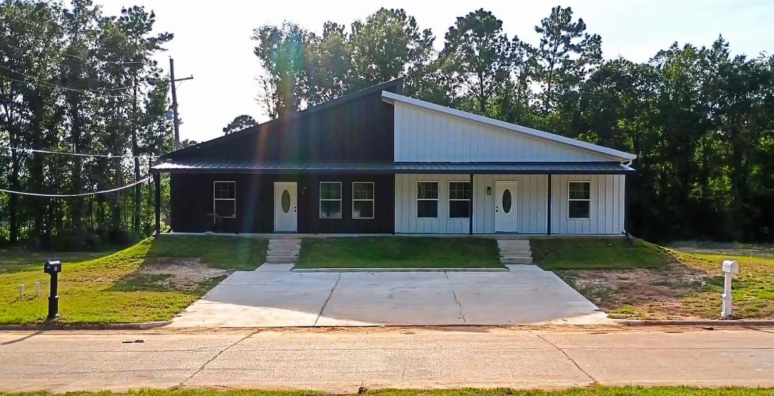 982 Dundee Drive – photo 1 of 481
