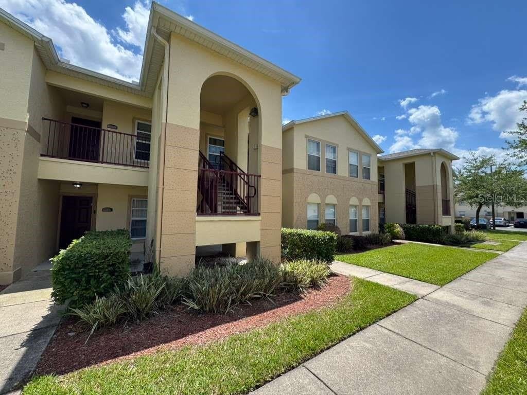 2866 CLUB CORTILE Circle – photo 1