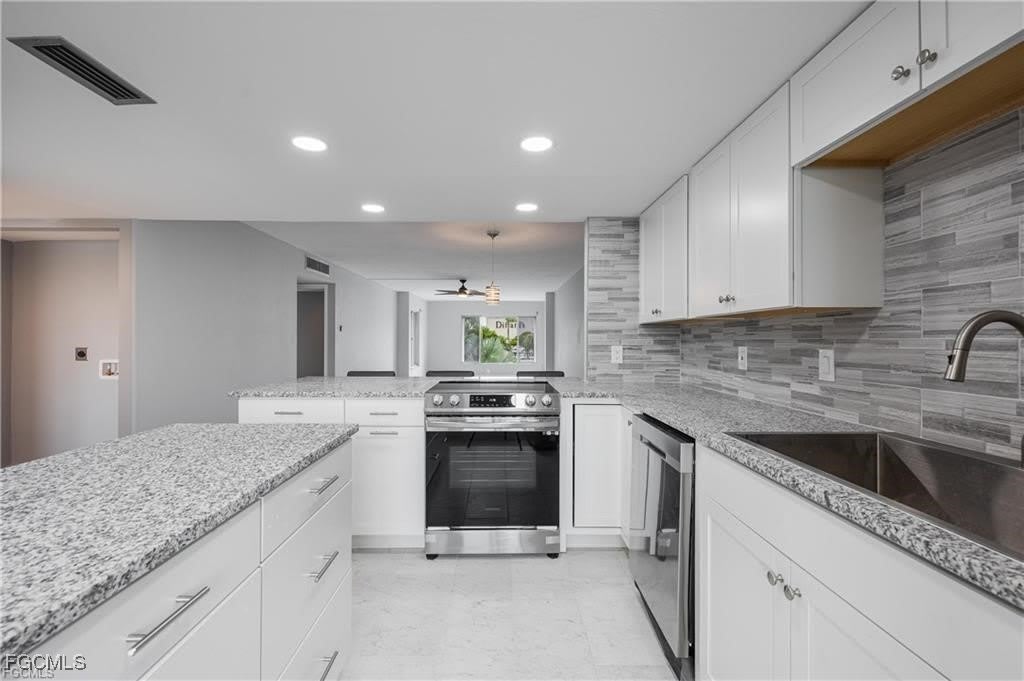 2244 Winkler Avenue – photo 1