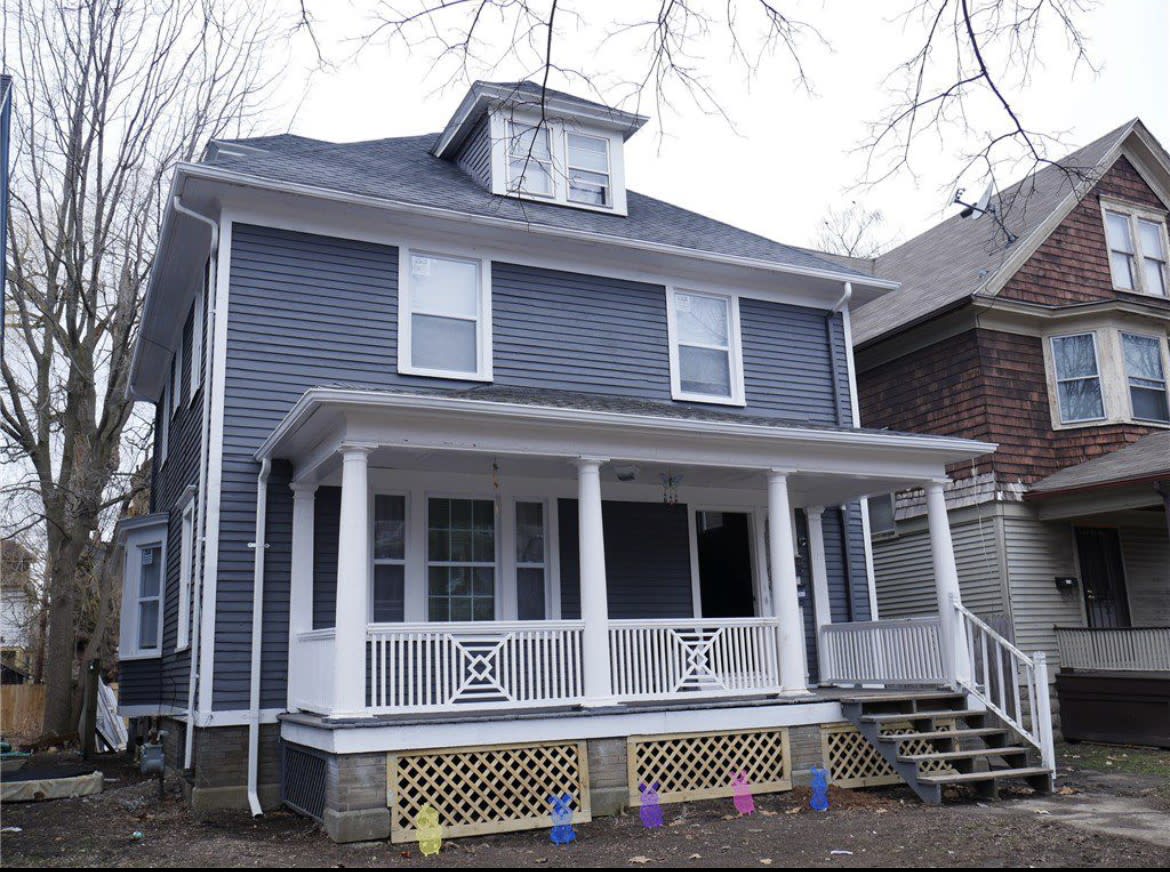 119 Hobart St. #1 – photo 1