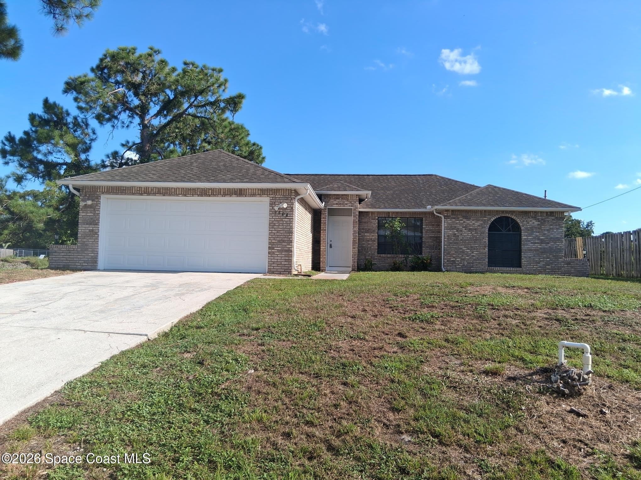 1304 Scottish Street SW – photo 1
