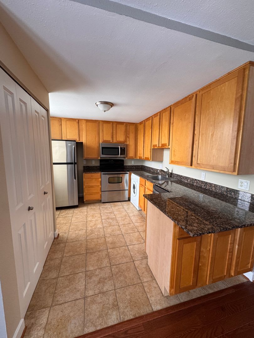 5630 PERSHING AVE #36 – photo 1