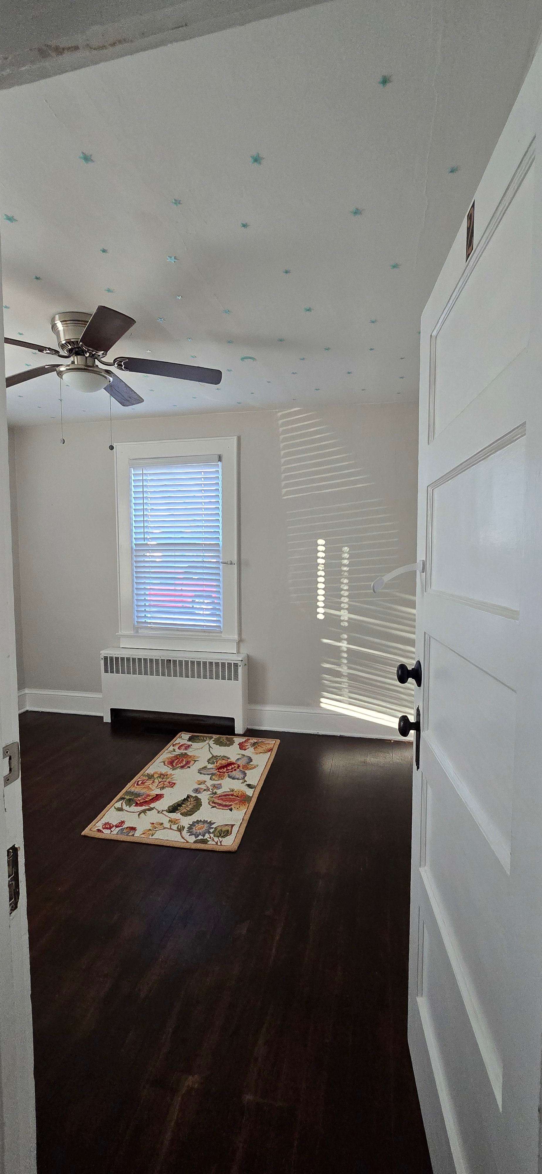 2901 Mapleton Avenue – photo 1 of 340
