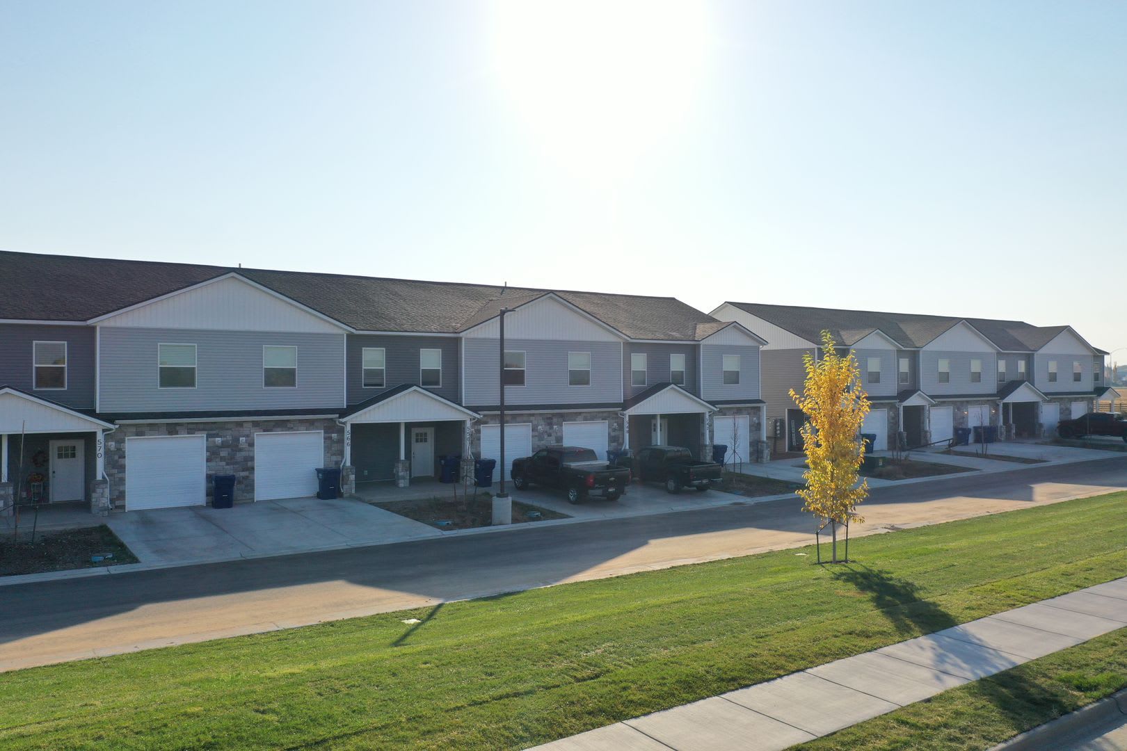 Modern 3 Bed 2.5 Bath Townhome in Sugar City – photo 1 of 43