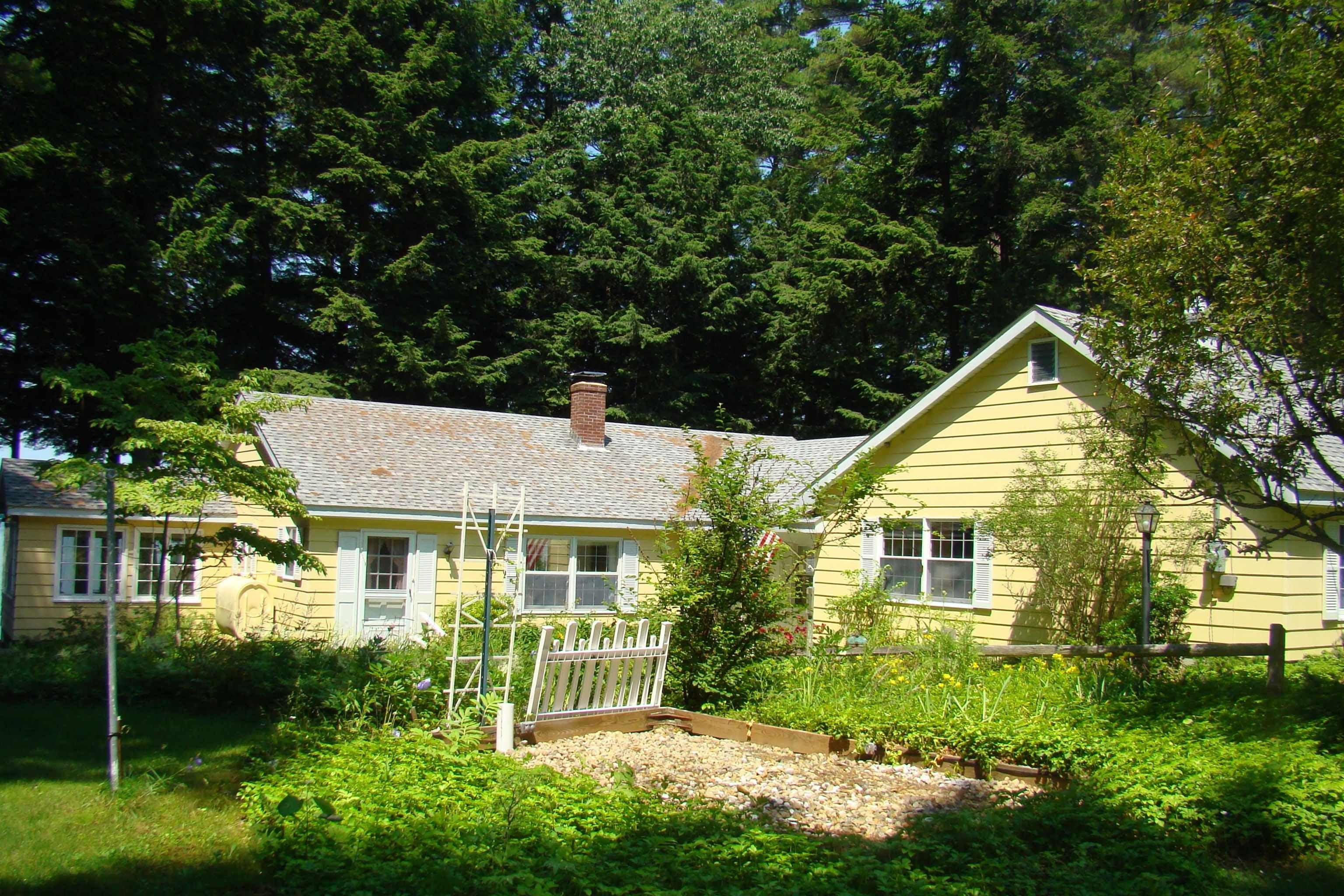 105 Red Hill Road – photo 1 of 26