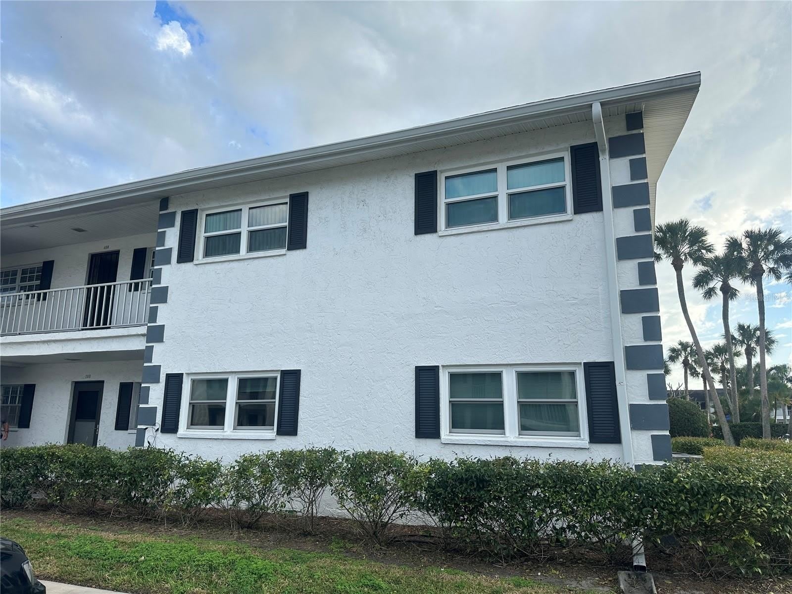 202 46TH AVENUE Terrace W – photo 1