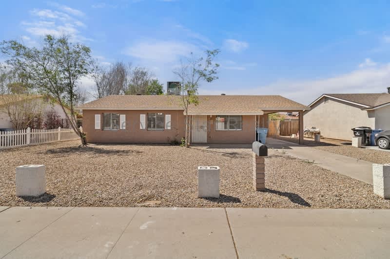 6225 W Almeria Rd – photo 1
